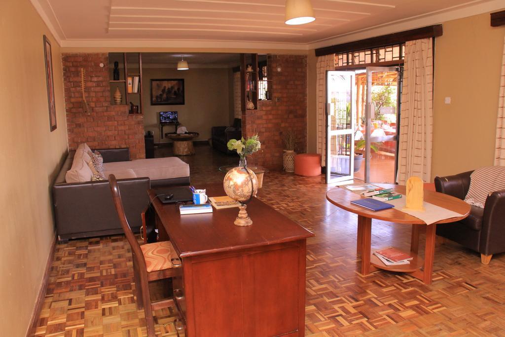 Papaya Holiday Home Kampala Exterior foto