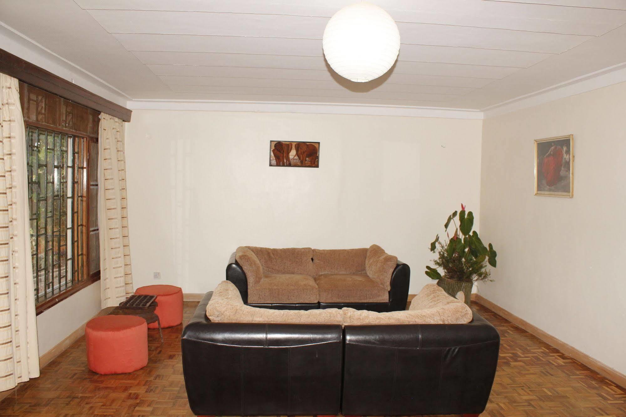 Papaya Holiday Home Kampala Exterior foto